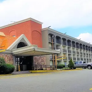 *** Hotel Howard Johnson By Wyndham Nj United States