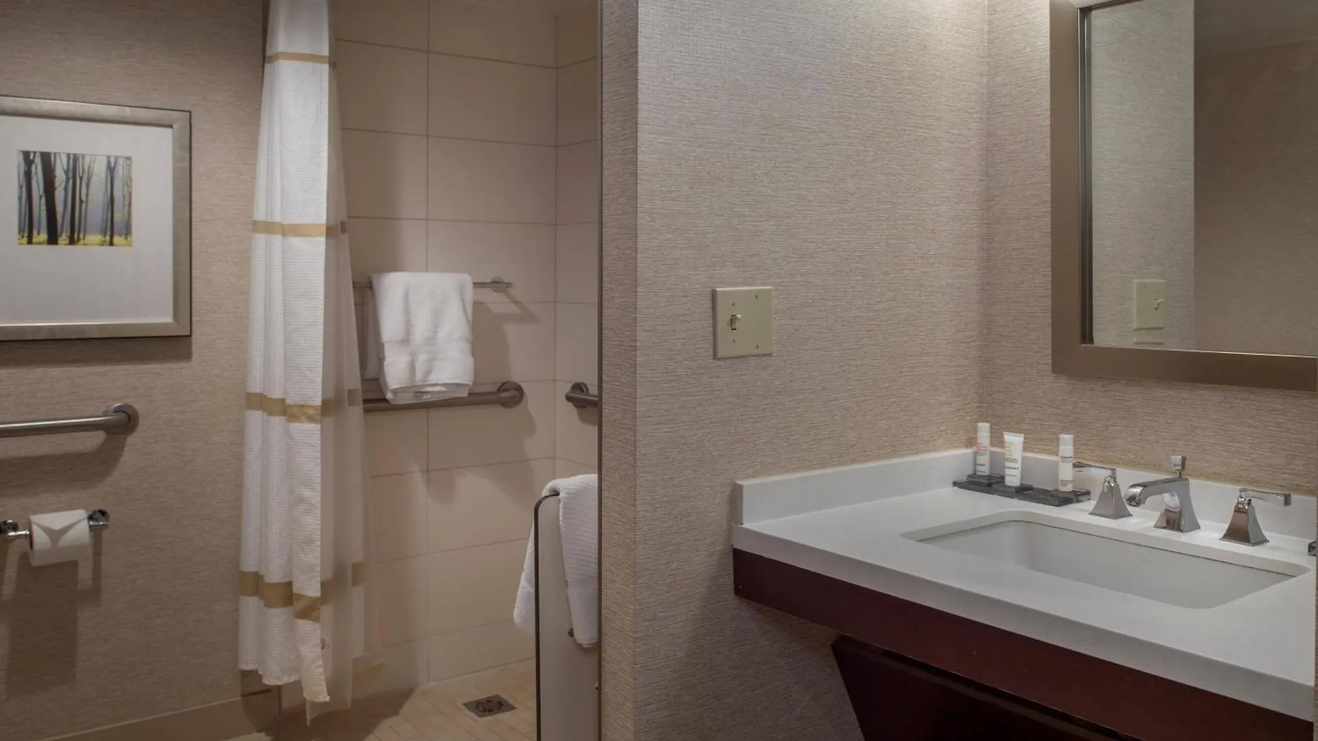 ***  Hotel Marriott St. Louis West Chesterfield USA