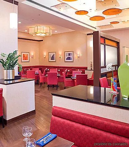 Hotel Marriott St. Louis West Chesterfield 3*,